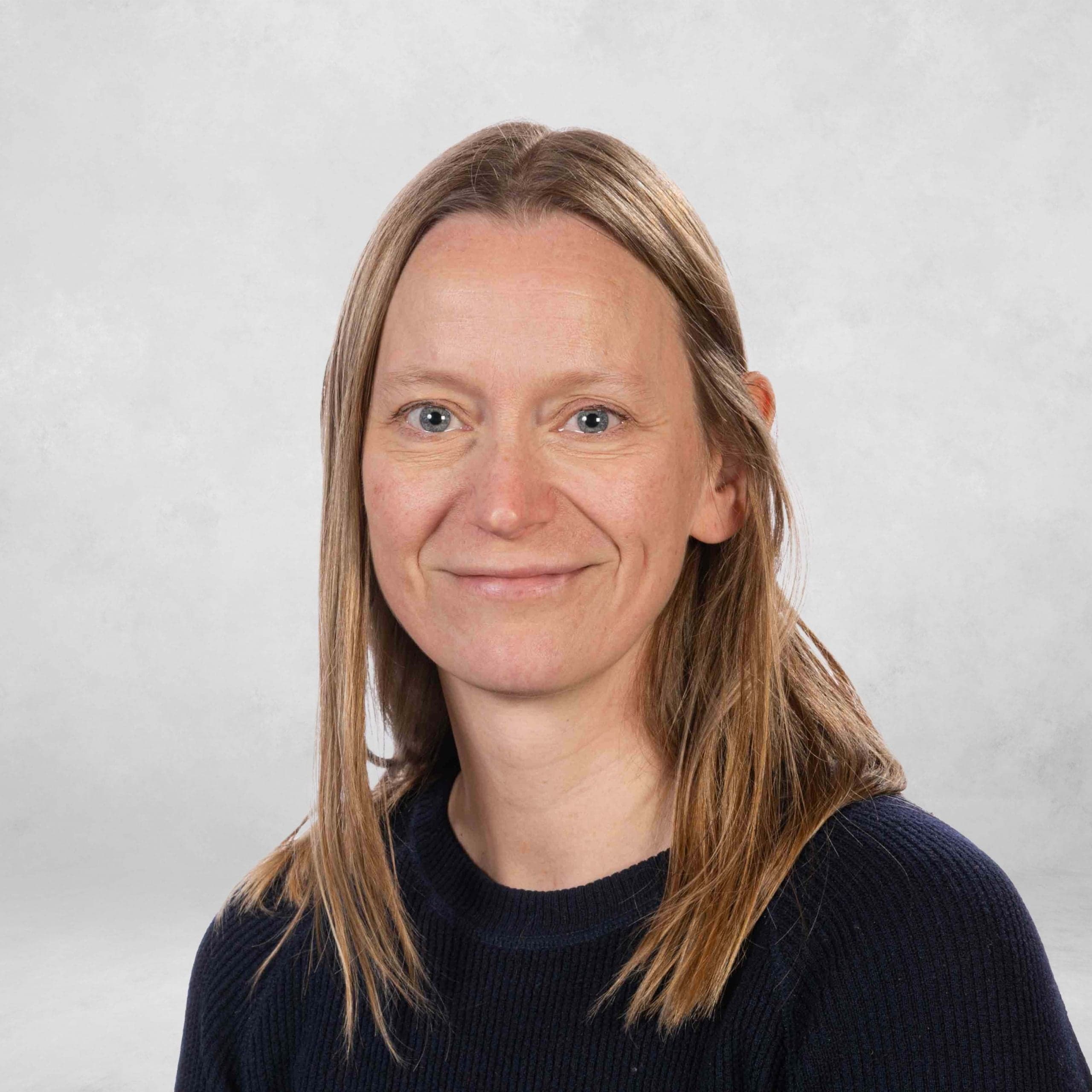 Lise-Lotte D. Width