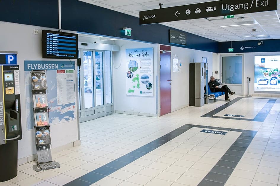 Øvrig — Ankomst, Karl Johan